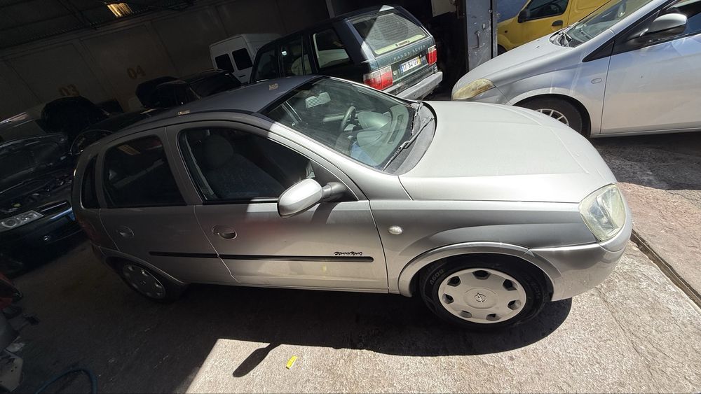 Opel corsa c 1.2 16v