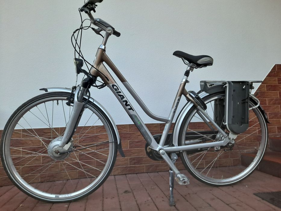 Rower ze wszystkich elektrycznym giant