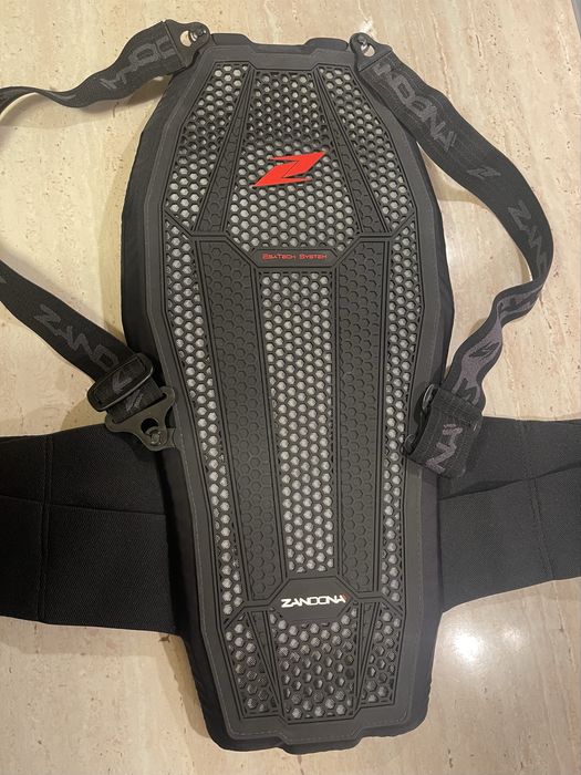 Kamizelka Ochronna Zandona ESATECH BACK PRO X6