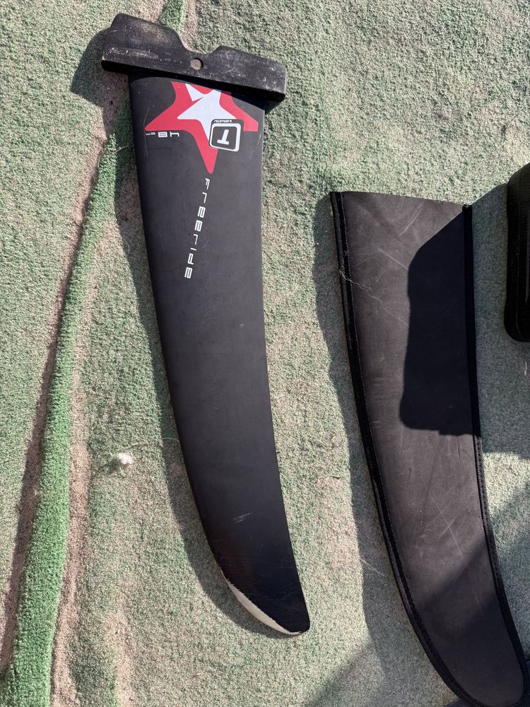 Deska Tabou rocket 145 L