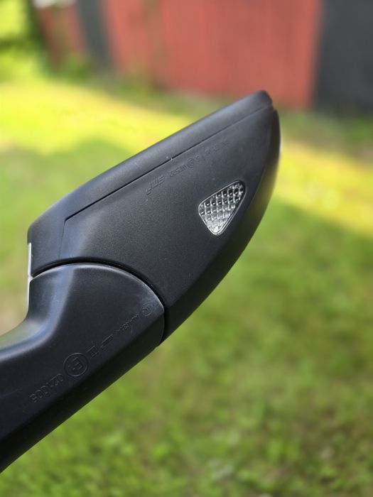 Lusterko Prawe  VW Passat B7 ALLTRACK 7 PIN Europa 2012