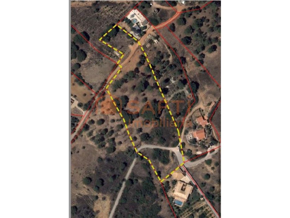 Terreno rústico em Porches, Lagoa