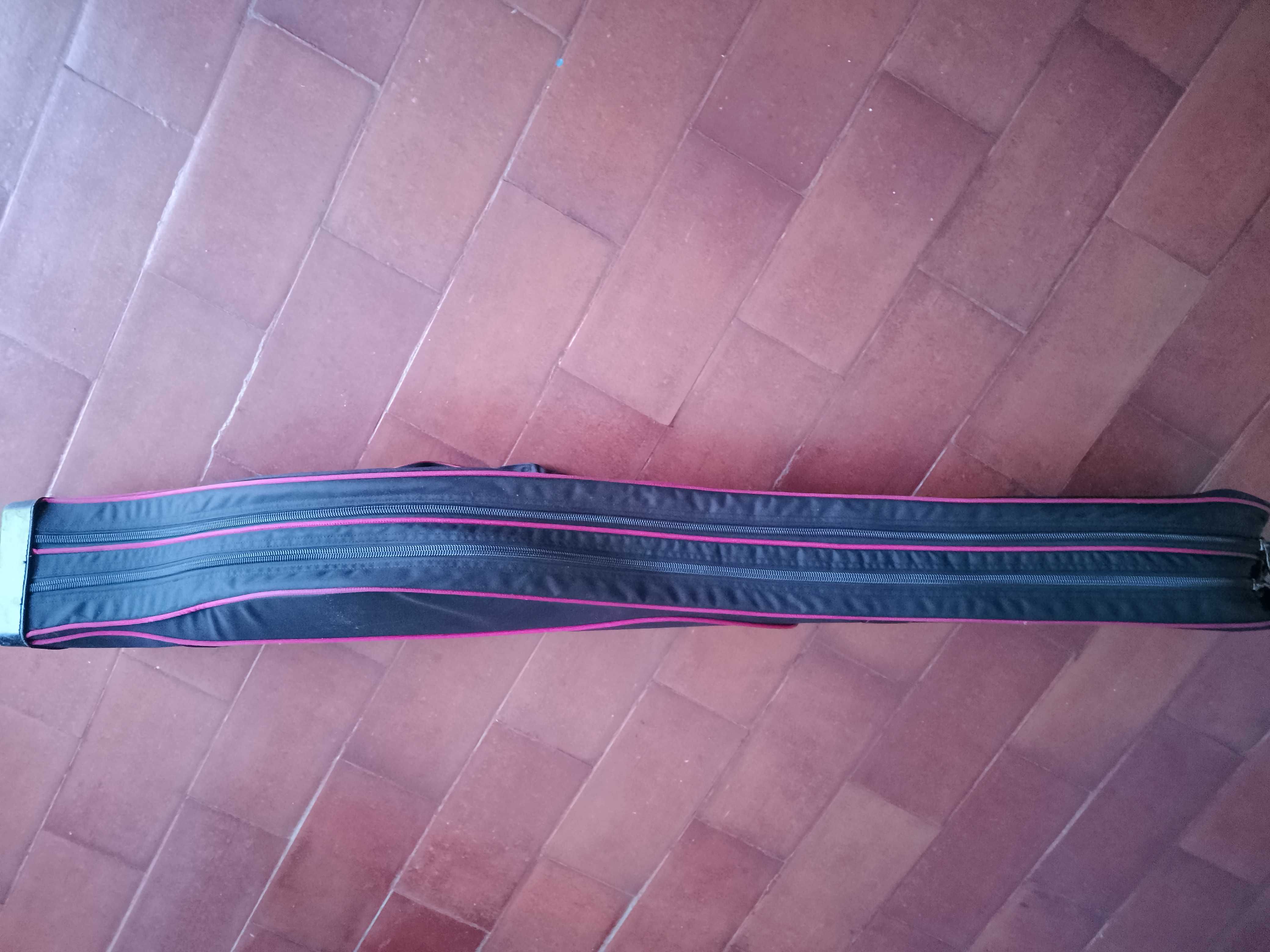 Grande saco Rigido Caperlan para Canas de pesca