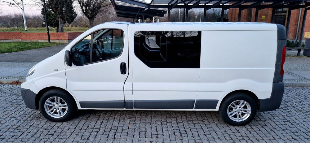 Renault TRAFIC AUTOMAT 2.0Dci 6-cio osobowy MEGA STAN/ZAMIANA