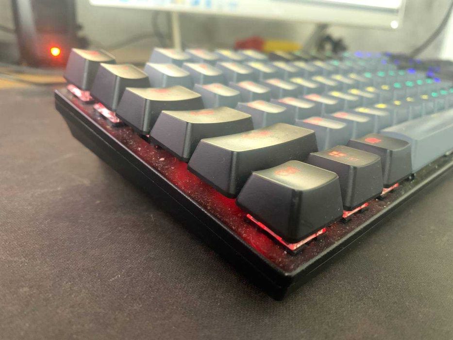 Механическая клавиатура GamePro MK105B — RGB, Blue Switch