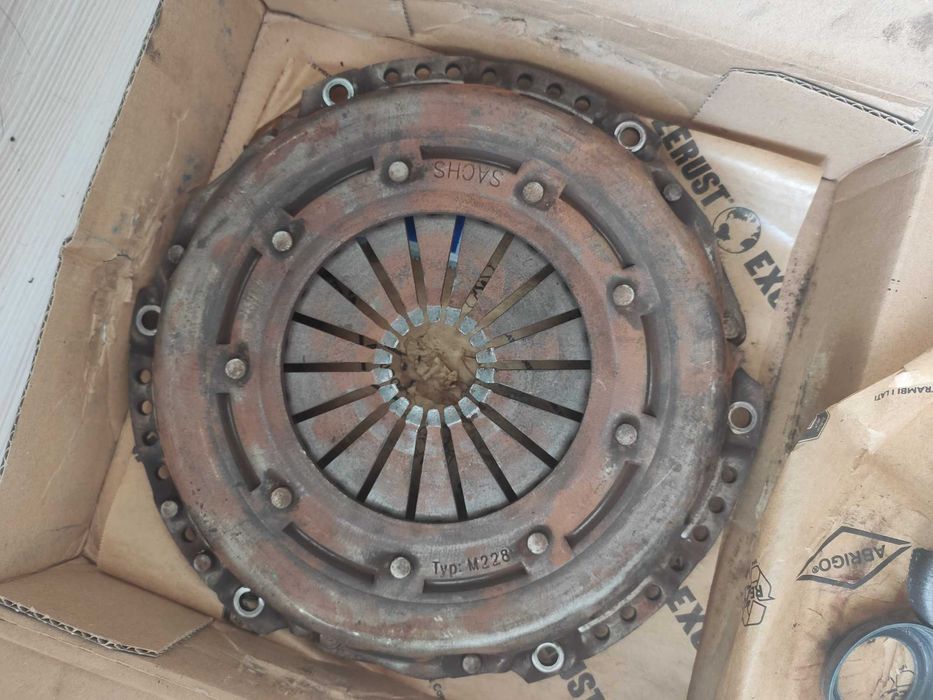 Комплект зчеплення SACHS на citroen c4, 181878003908