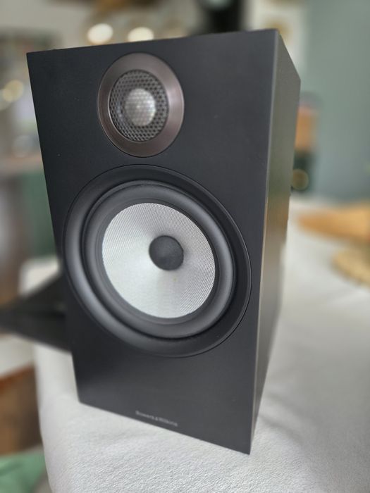 Głośniki Bowers&Wilkins 606 B&W