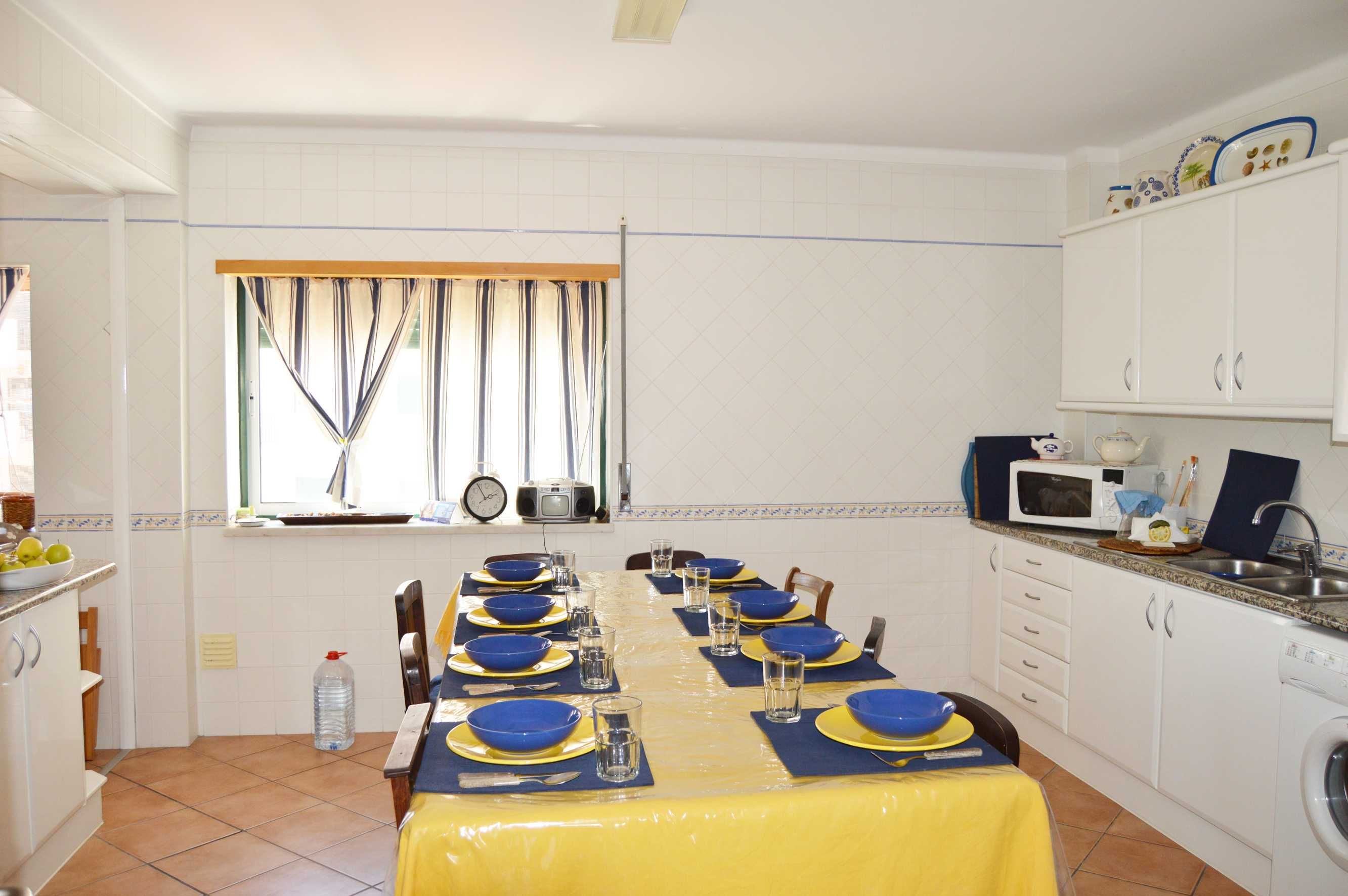 Apartamento T3 com Piscina em Peniche – Vista Mar e Perto da Praia