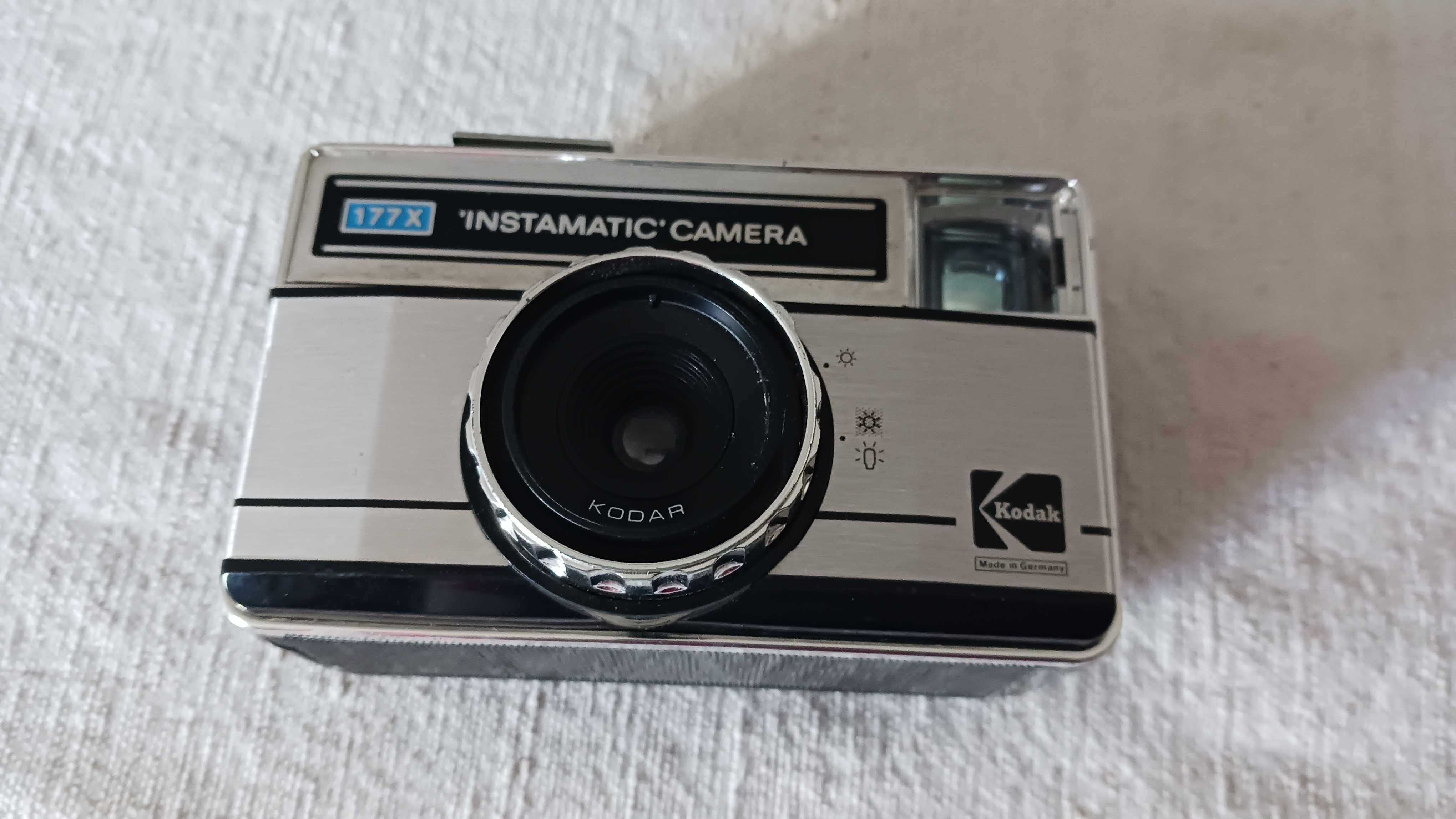 Máquina fotográfica Kodak Instamatic 177X
