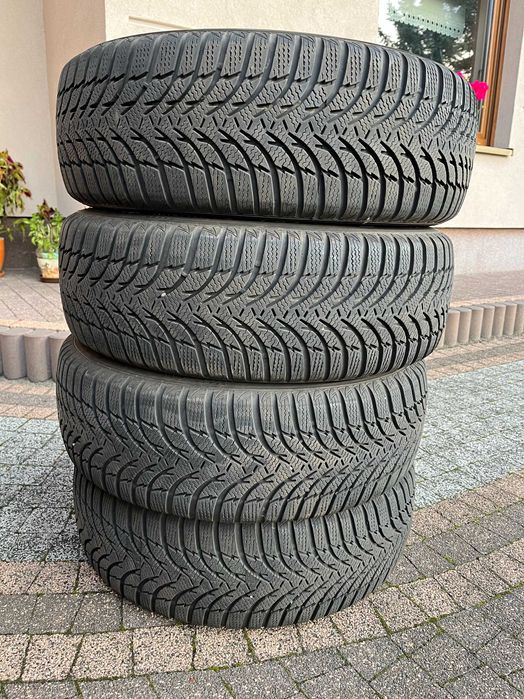 opony zimowe 4 szt KUMHO WINTER CRAFT WP51 225/60/R17 rok 2022