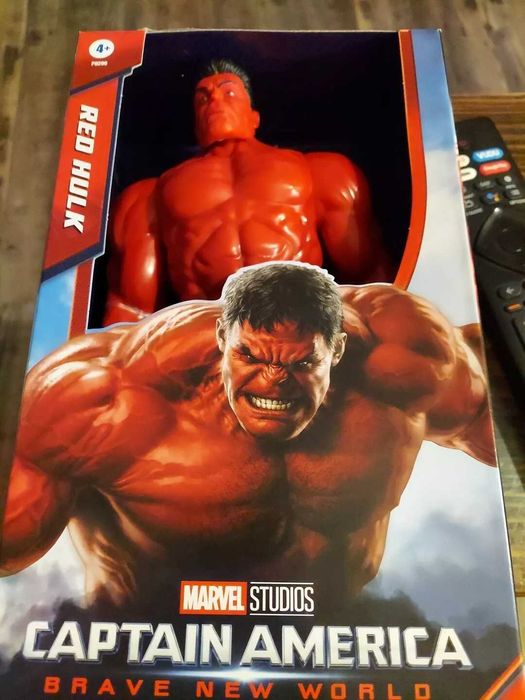 Hulk Vermelho - Red Hulk Boneco Marvel Titan Hero Series