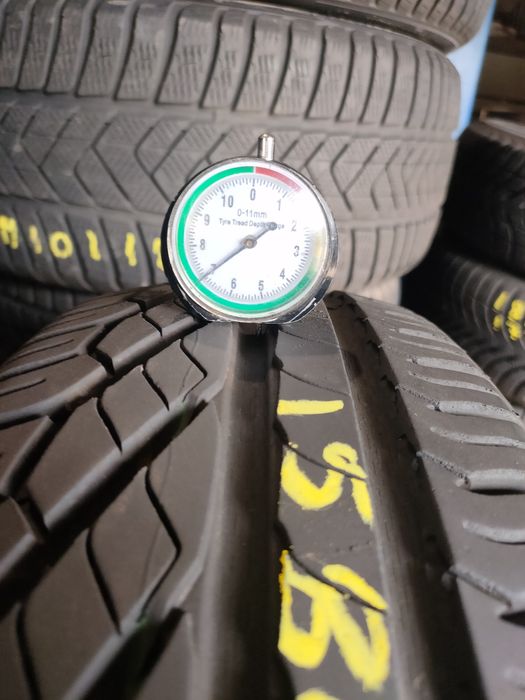 185/65r14 Uniroyal RainExpert 3 z 2015r około 7mm
