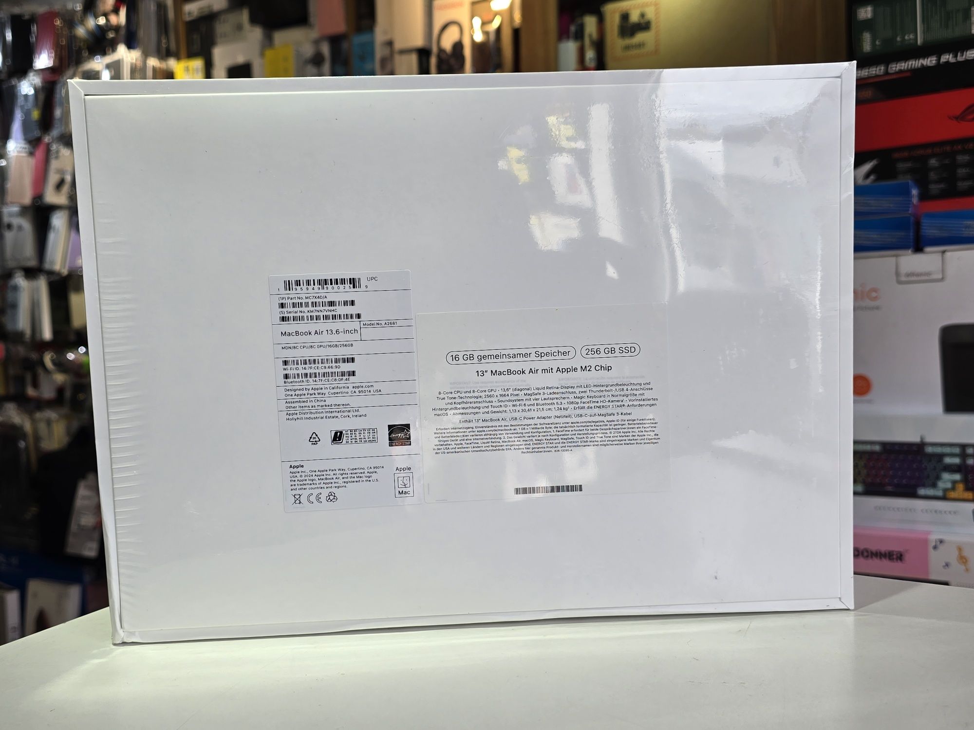Apple MacBook Air 13.6 M2 16Gb/256Gb Midnight 2024 (MC7X4)