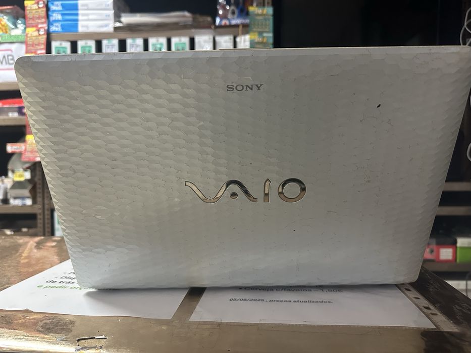 Vendo / Troco portatil sony usado