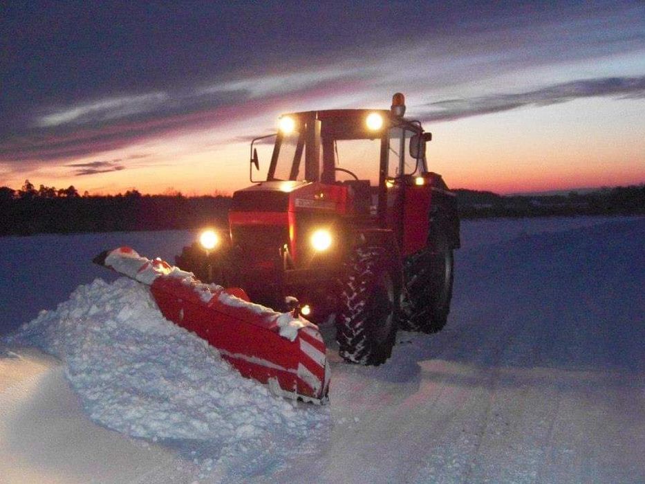 Pług do śniegu 2,6m  zetor 8045  ursus ciężka seria