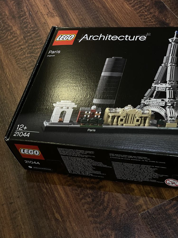 Lego Париж Paris новий!