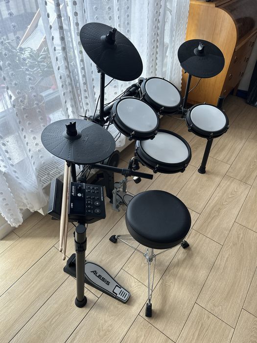 Perkusja Alesis Nitro Max na gwarancji