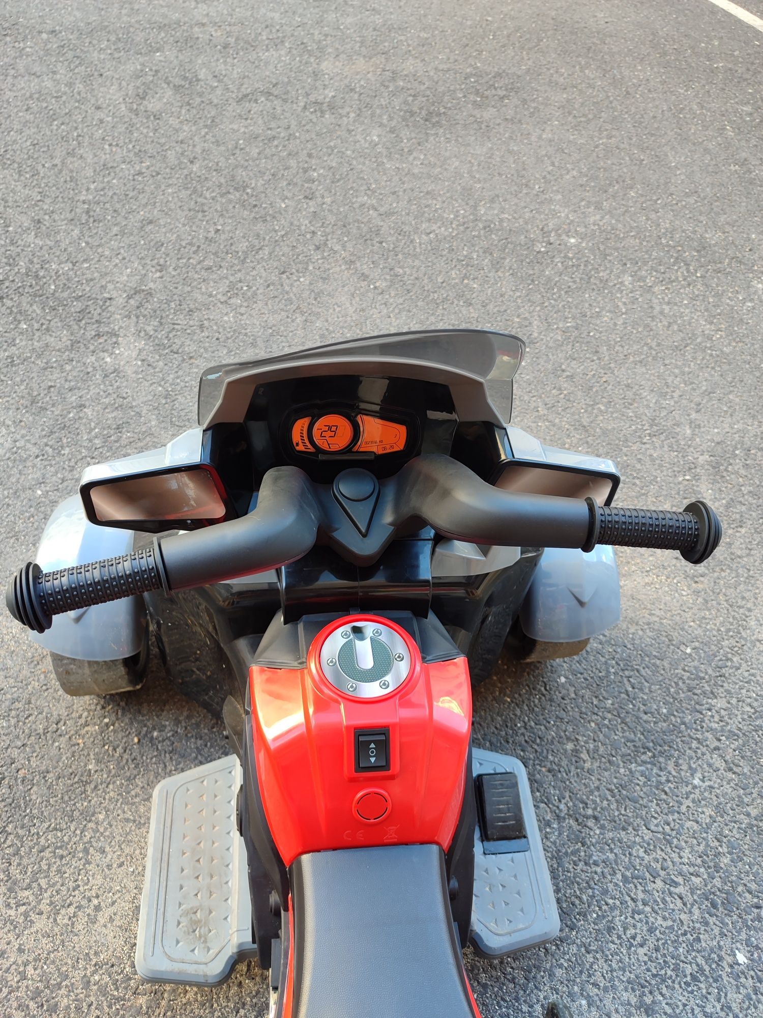 Vendo Mota a Bateria de criança