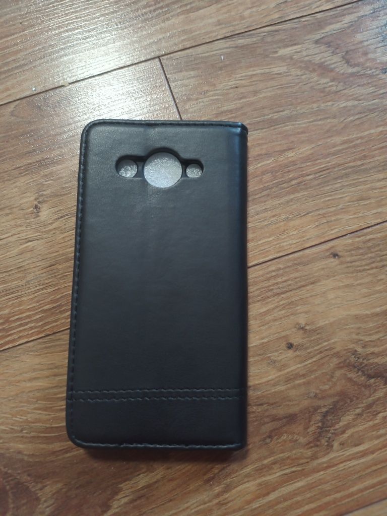 Etui do Samsung J7