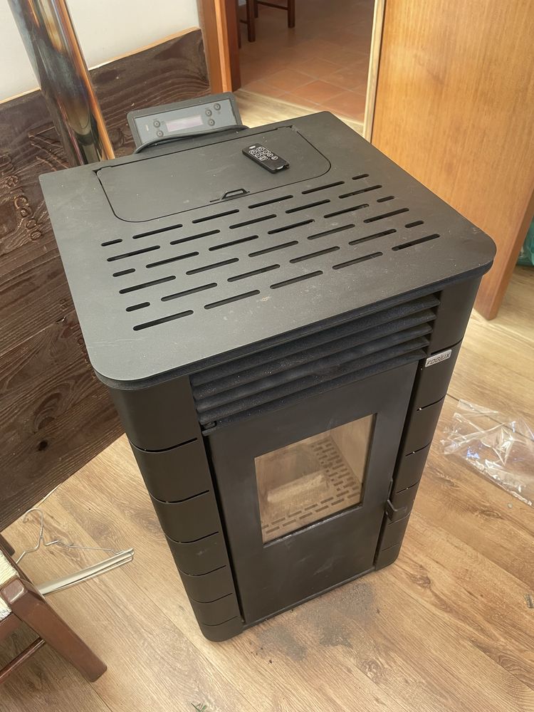 Salamandra a Pellets SOLZAIMA 8kw