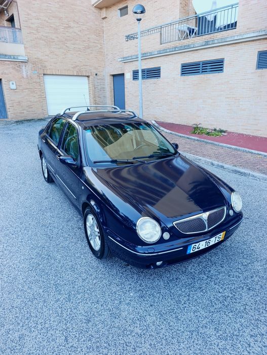 Lancia Lybra 1.9 JTD 116 cv Só 275 mil quilómetros ano 2002