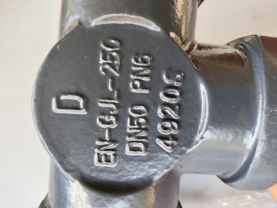 Клапан триходовий danfoss hre3 dn 50