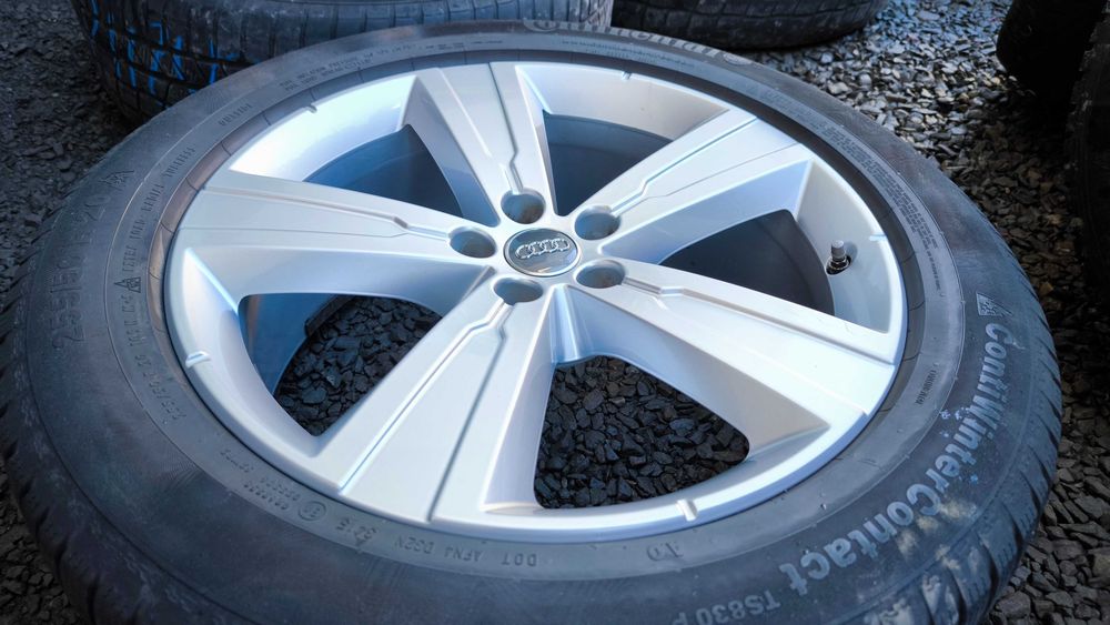 Koła Audi Q5 SQ5 Q6 Q7 Q8 A4 A6 A7 A8 S6 S8 20 cali 5x112 ET28 255/50