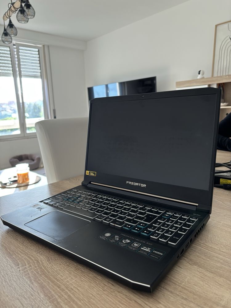 Portatil Gaming Predator PH315-53