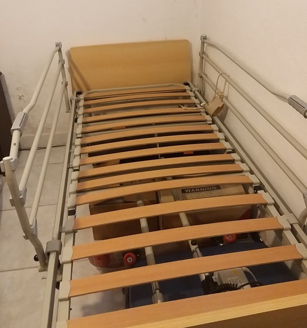 Cama articulada sem colchão