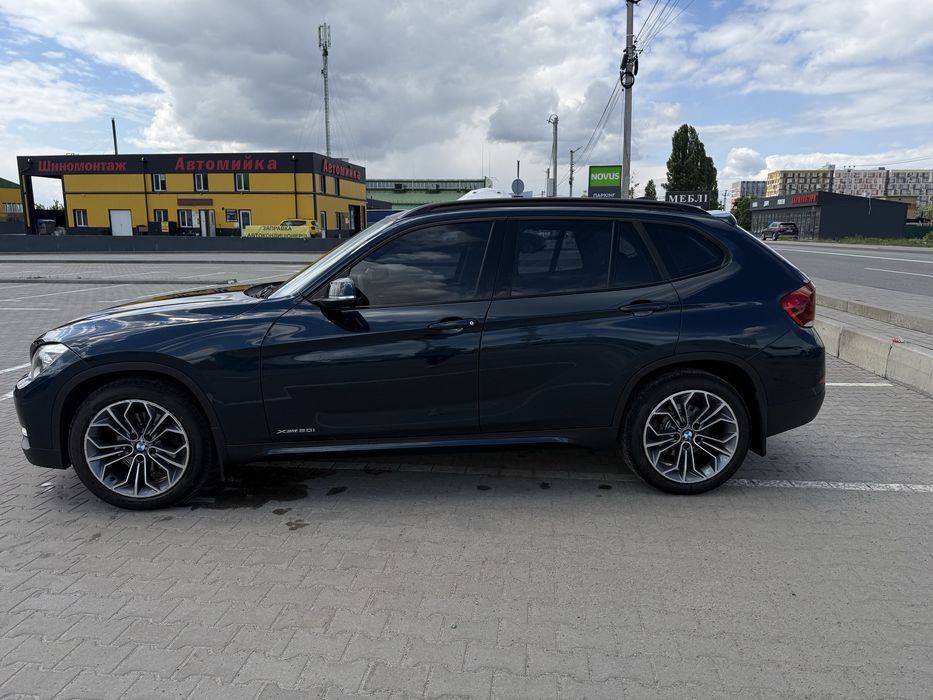 Пвтомобіль BMW x1