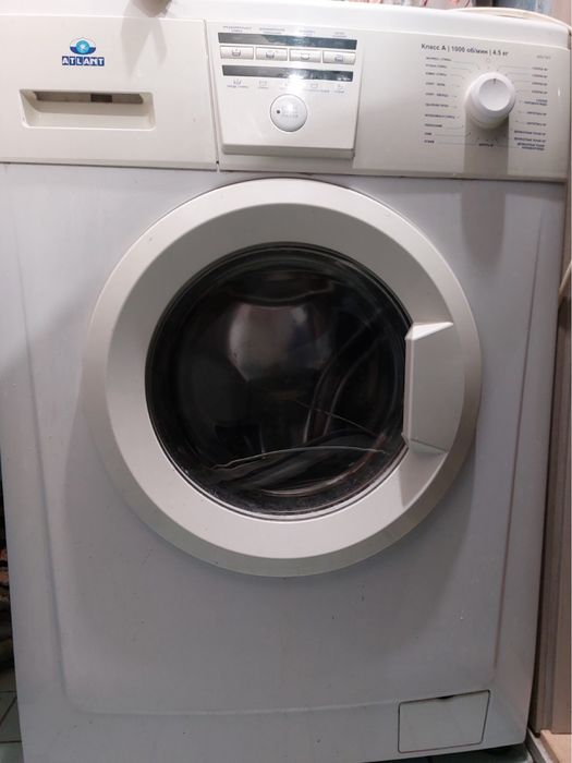 Продам на запчасти старальную машинку