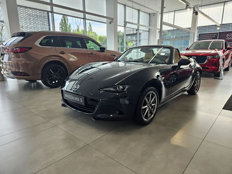 Mazda MX-5 MX-5 2ST 1.5L SKYACTIV-G 132KM RWD Kazari 6MT