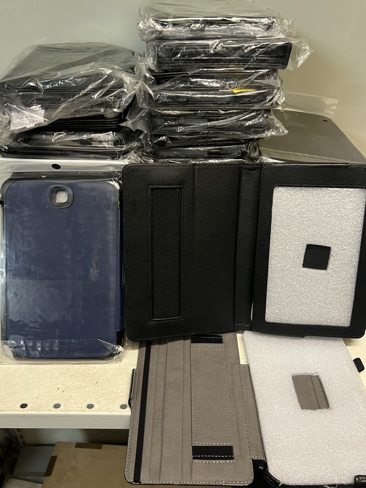 Чехлы кожаные для Samsung, iPad, пленки/стекла одним лотом, новые