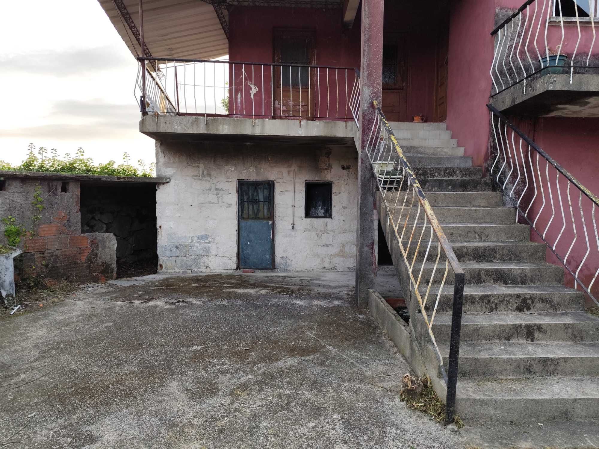 Vendo Moradia Habitação Unifamiliar Em Fiscal Amares