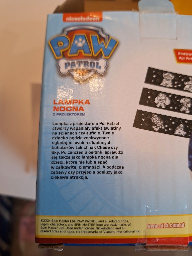 Nowa lampką nocna z projektorem Psi Patrol