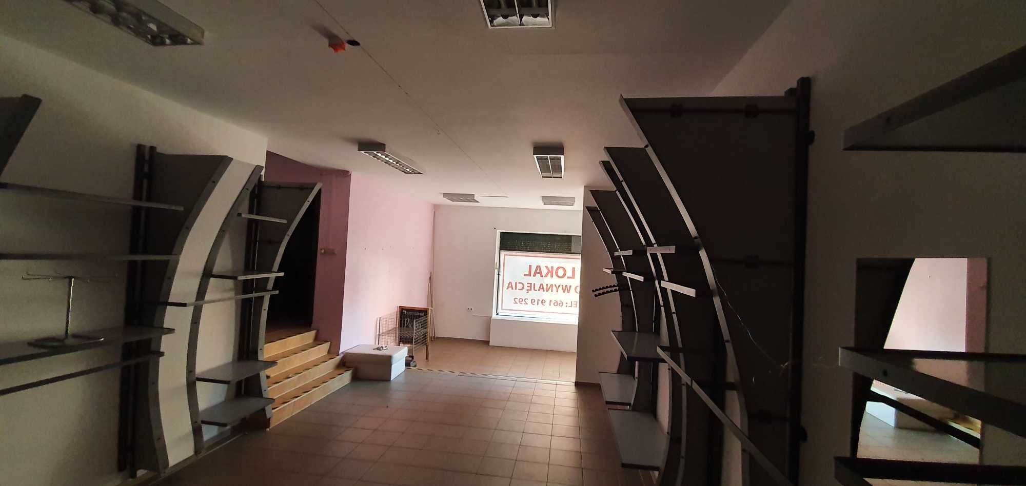 Racibórz Centrum, ul Opawska 76  
parter,sklep, usługi, biuro