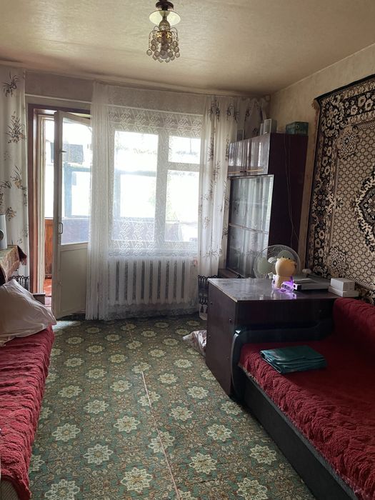 Продам 3х комнатную квартиру (район треугольник)
