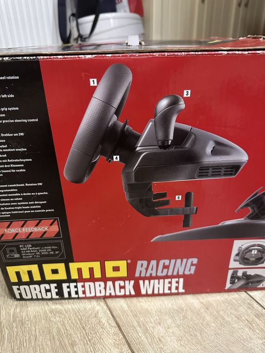 Игровой руль ( консоль)в отличном состоянии