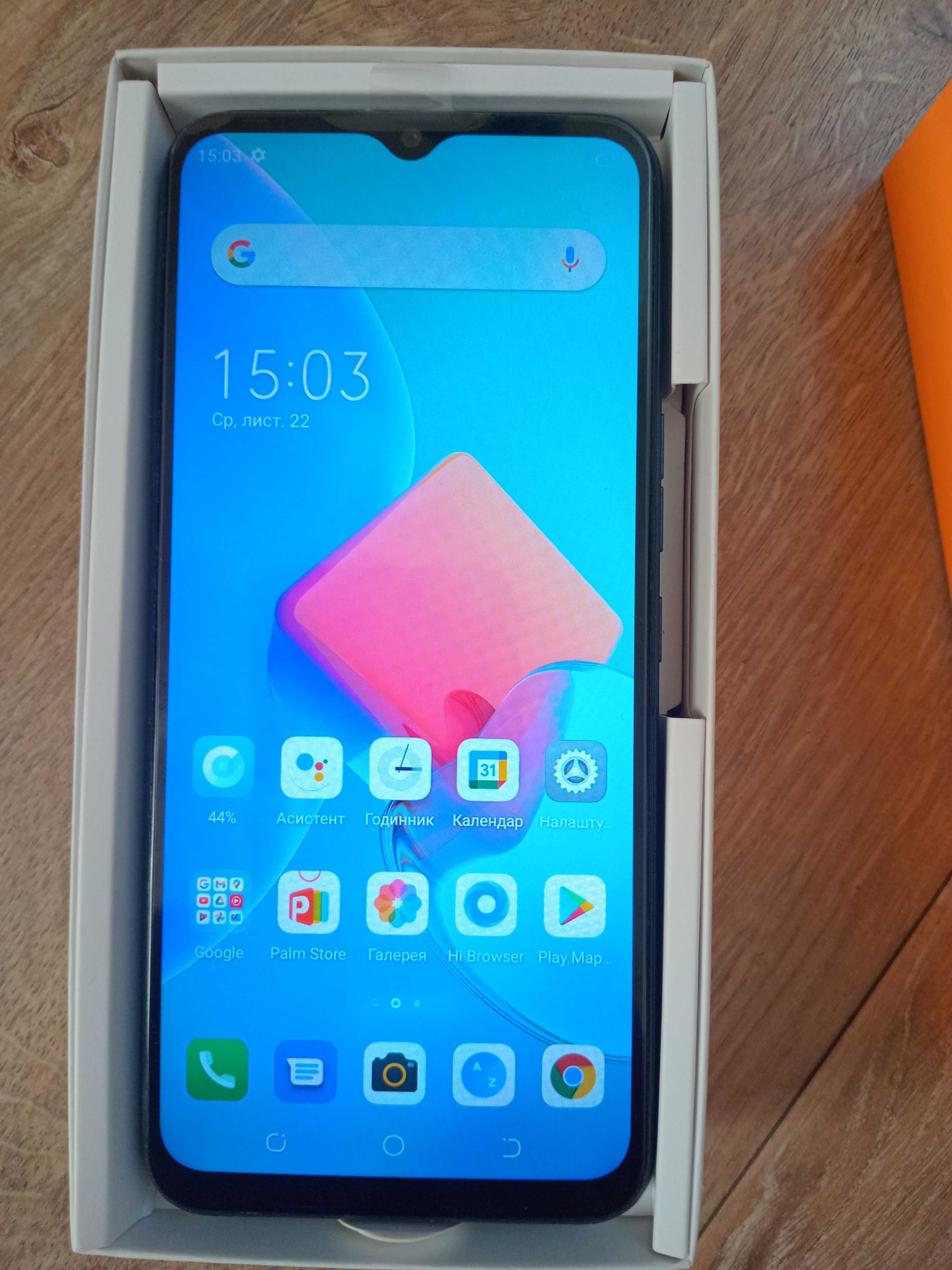 Продам TECNO SPARK 8c дуже гарний стан.