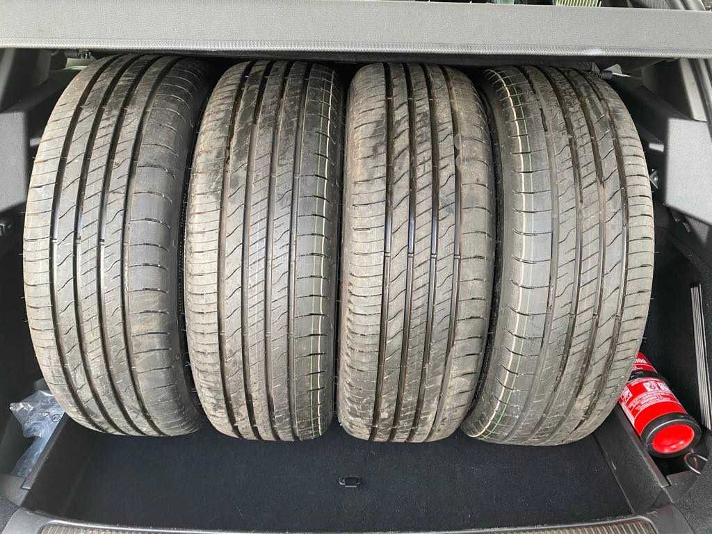 opony letnie kpl. 4szt Goodyear EfficientGrip 2 SUV 215/60R17 jak nowe