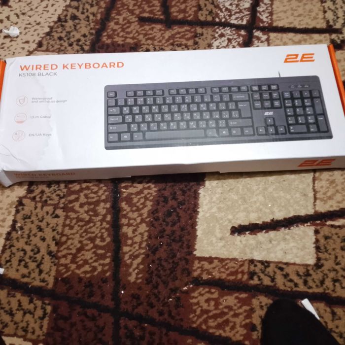 Проводная клавиатура