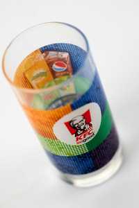 szklanka 12,5 cm z logo KFC