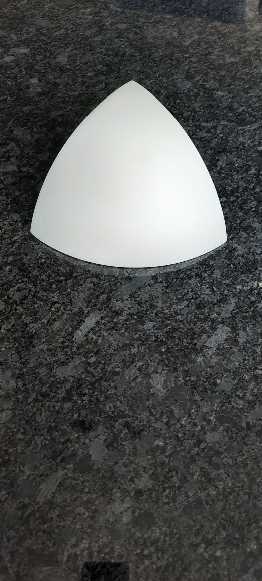 Lampa gipsowa rogowa