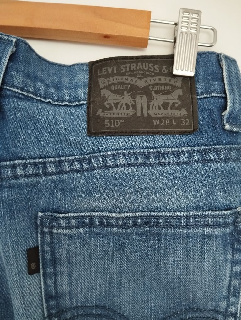 Levis jeansy męskie M