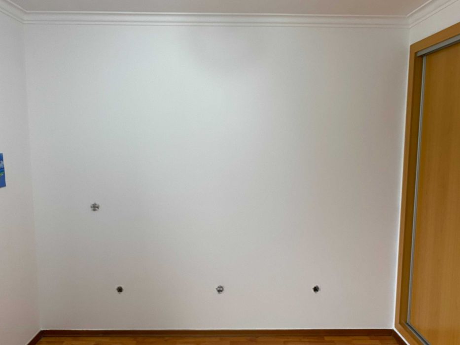 Colocação de papel de parede