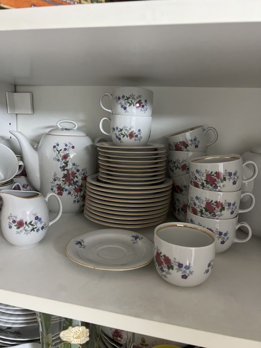 Stara porcelana Wałbrzych serws kawowy 10 osób