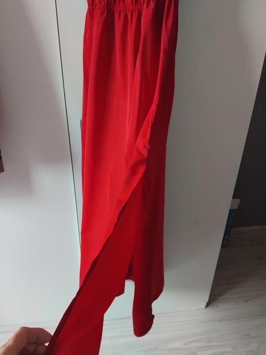 Sukienka zwiewna dluga maxi