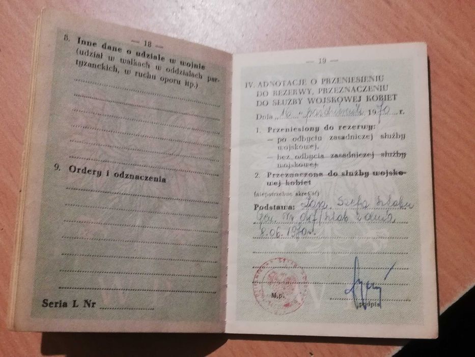 Stara książeczka wojskowa PRL 1972 rok
