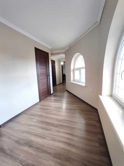 Оренда гарного і затишного будинку в м. Кіцмань