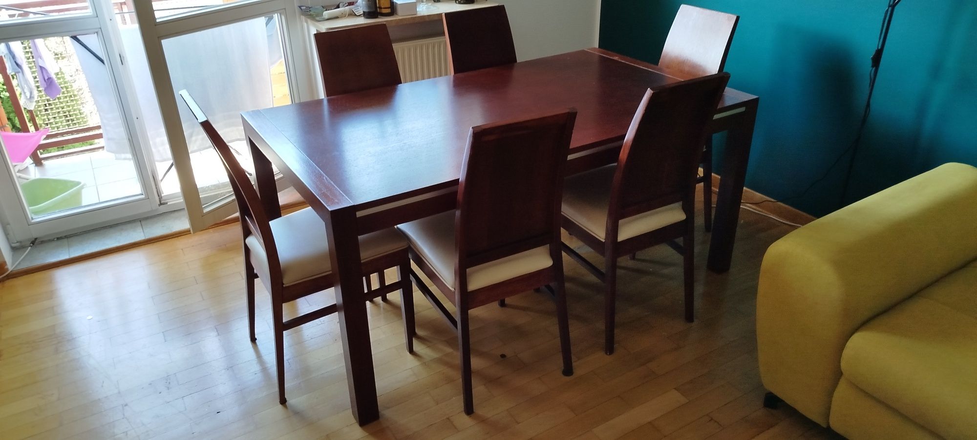 Piękny drewniany duży 10-osobowy stół plus 6 krzeseł. Bydgoska fabryka